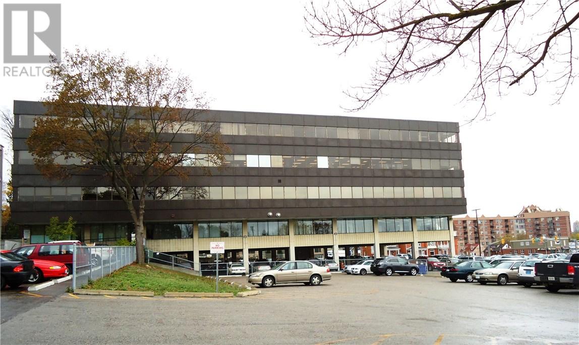 136 BAYFIELD Street, barrie, Ontario