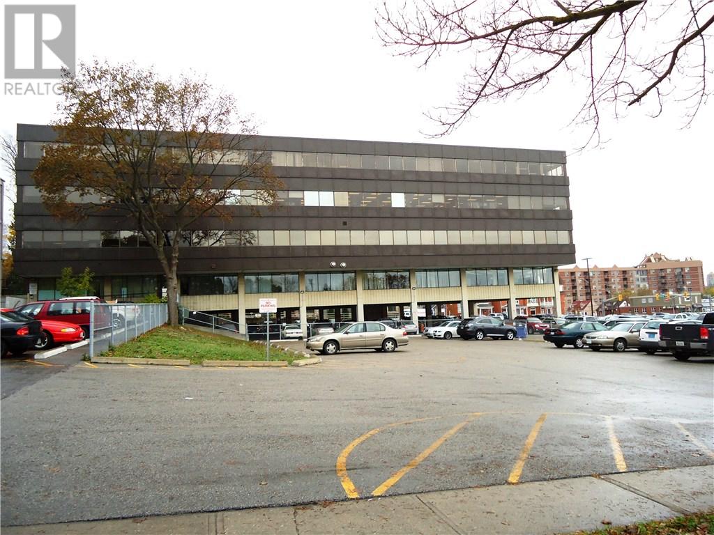 136 BAYFIELD Street, barrie, Ontario