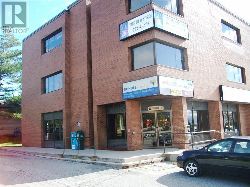 11 FERRIS Lane, barrie, Ontario