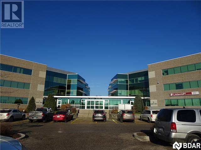 LL5-6 -  1 QUARRY RIDGE Road, barrie, Ontario