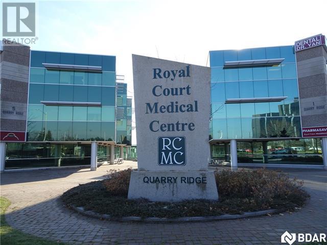 106 -  5 QUARRY RIDGE Road, barrie, Ontario