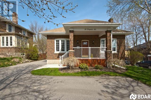19 POYNTZ Street, barrie, Ontario